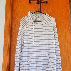 White and gray sweater